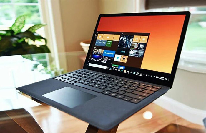 صفحه اسکرین لپ تاپ