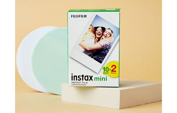 کاغذ پرینتر و فیلم دوربین‌های چاپ فوری