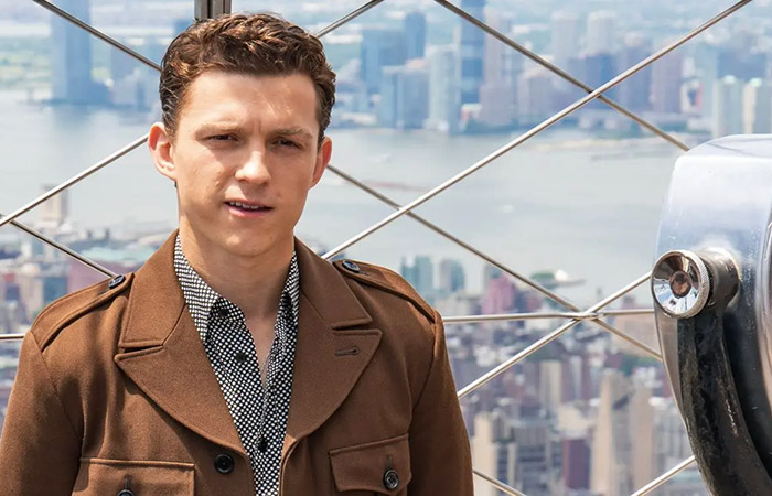 تام هالند در نقش پیتر پارکر/مرد عنکبوتی