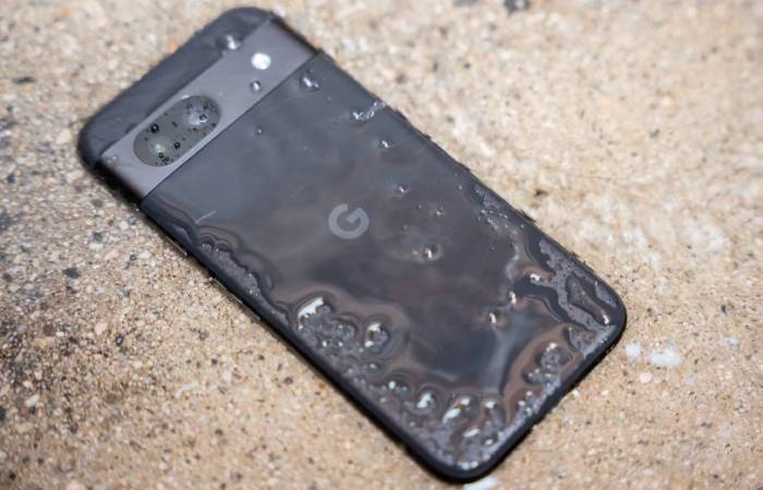 ضد آب است، اما گارانتی شما خلاف این را می‌گوید