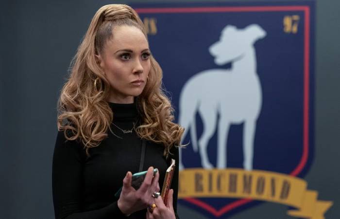 جونو تمپل در نقش کیلی جونز