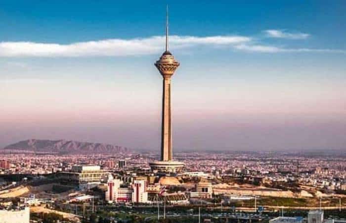 فرار از شلوغی تهران؛ گشت‌وگذار و اقامت در شهریار و دماوند