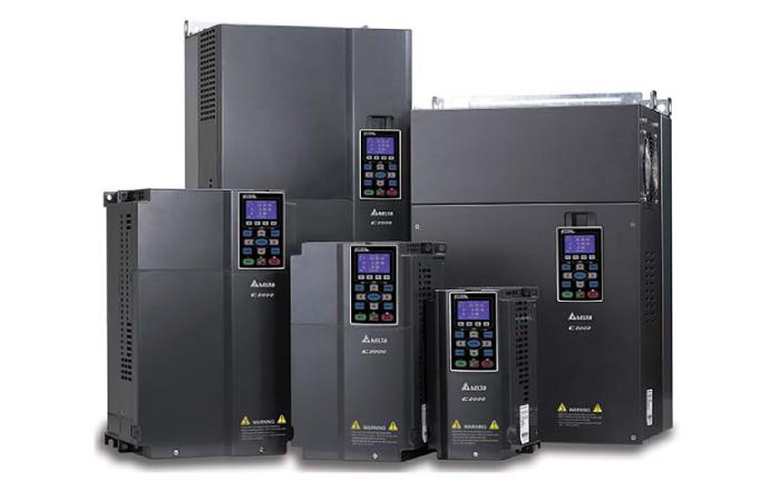 چطور کارخانه‌ها با به‌کارگیری اینورترهای دلتا هزینه برق خود را کاهش می‌دهند؟