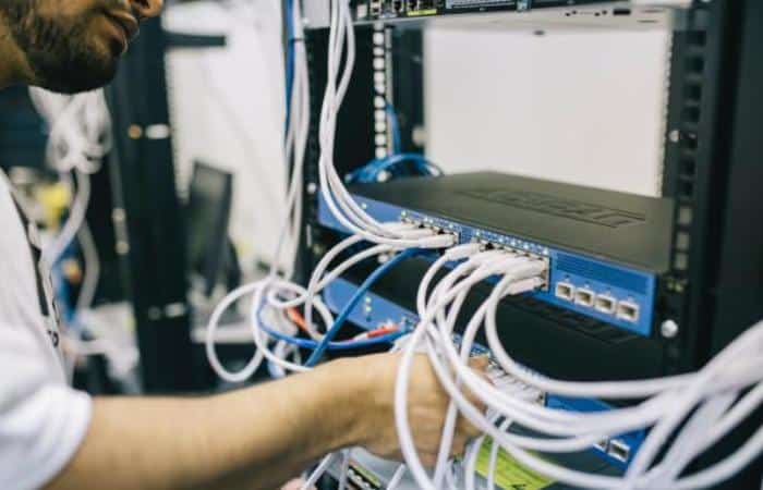 مشکلات اتصال و کانکتورها