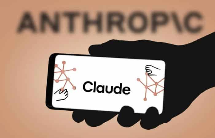هوش مصنوعی Claude چگونه به عنوان یک مدل زبانی بزرگ کار می کند؟