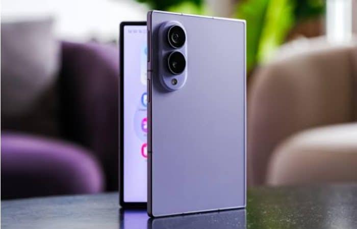 سامسونگ Galaxy Z Fold 8 را معرفی کرد